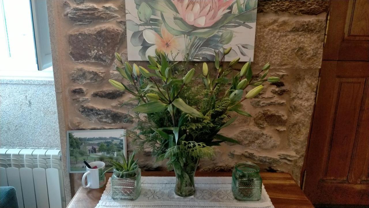 A Quinta Das Maceiras Os Casares Esterno foto