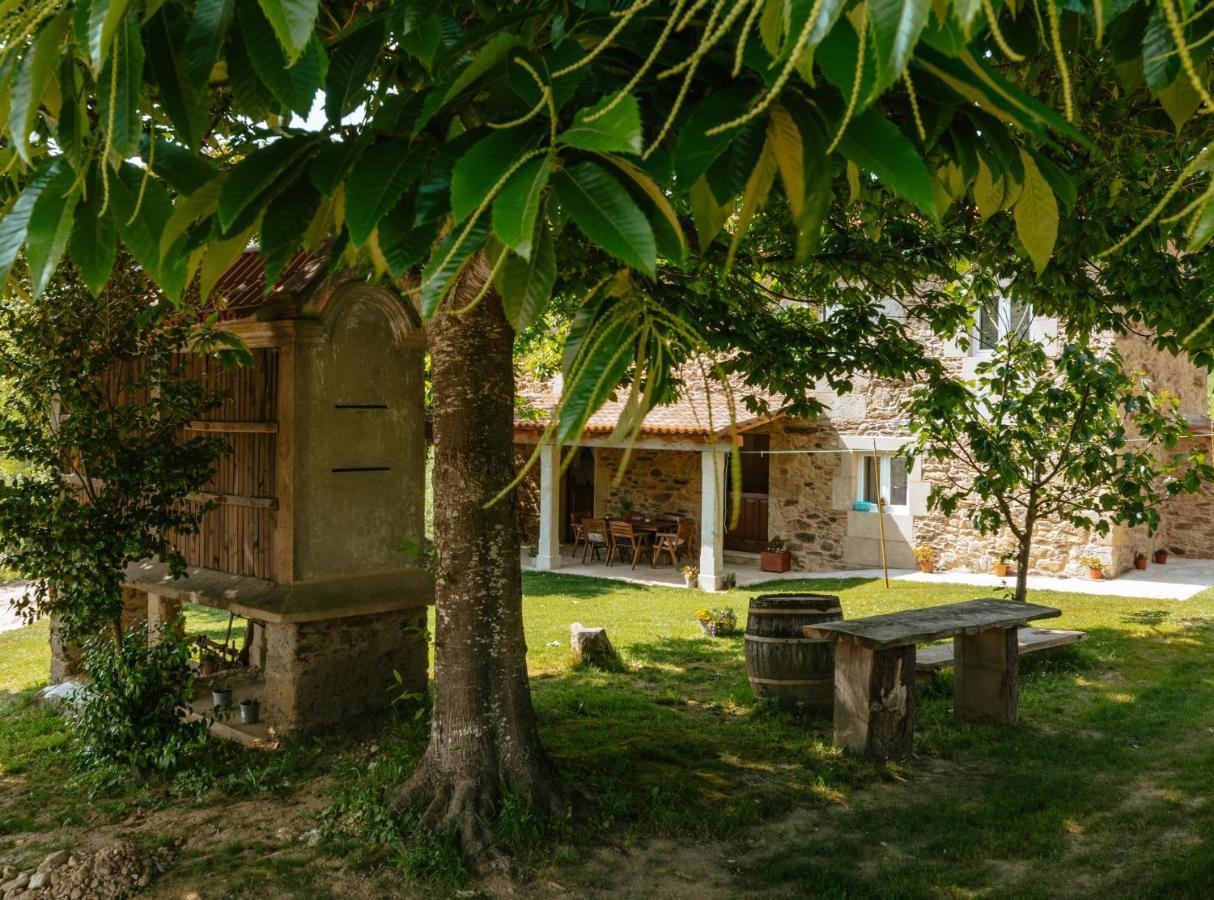 A Quinta Das Maceiras Os Casares Esterno foto